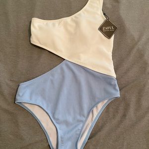 One piece bathing suit